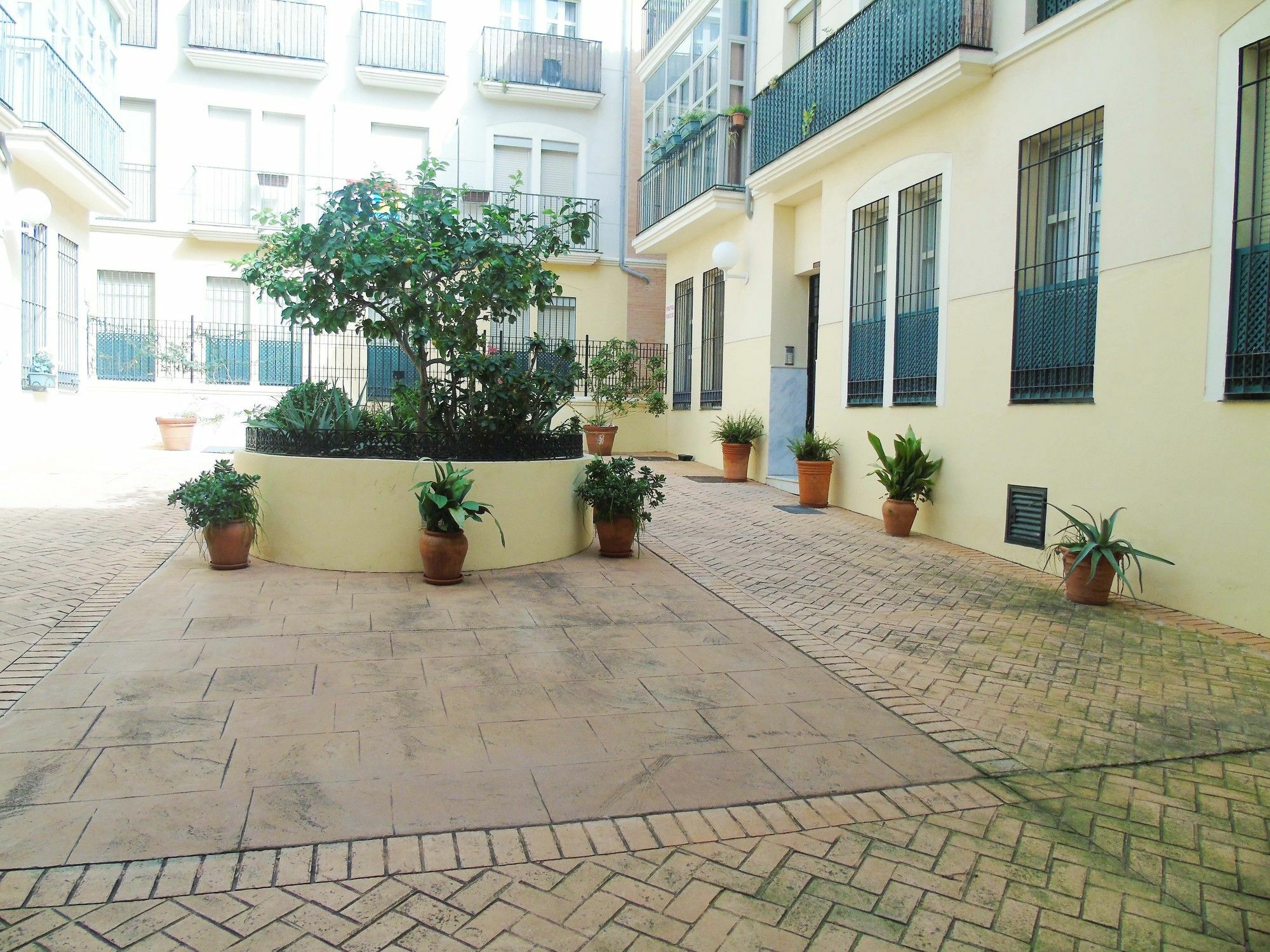 A&N Atrium, Centro Historico Apartment Малага Екстериор снимка
